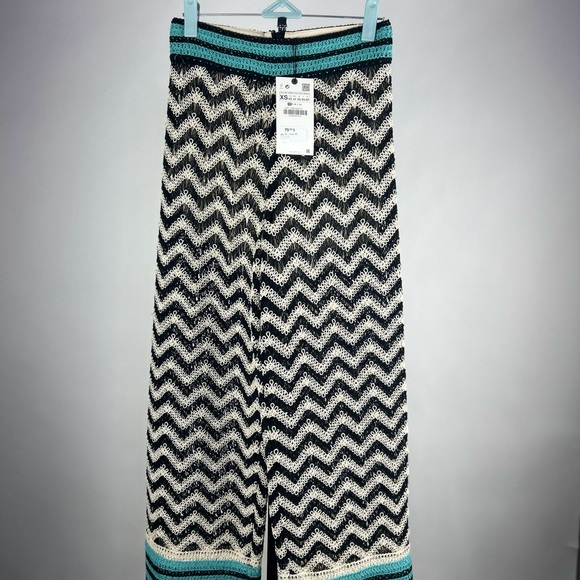 ⭐️SALE⭐️ Zara - NWT Two Piece Set - Picture 2 of 10